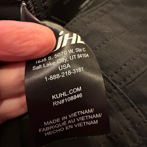 Nearly new KUHL pants - Picture 9 of 10